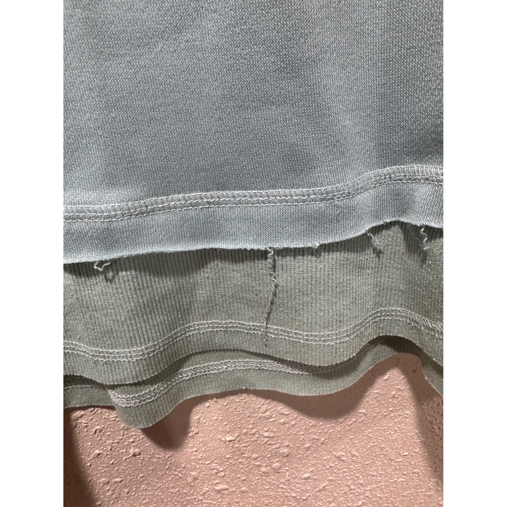 KIRUNDO Womens Sage Green Layered Raw Hem Sweatshirt Size Medium NWT Distressed - Picture 2 of 4